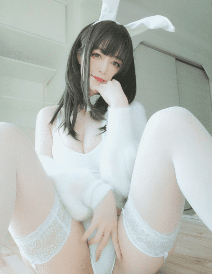 白银81-白丝兔子[109P/4V/866MB]