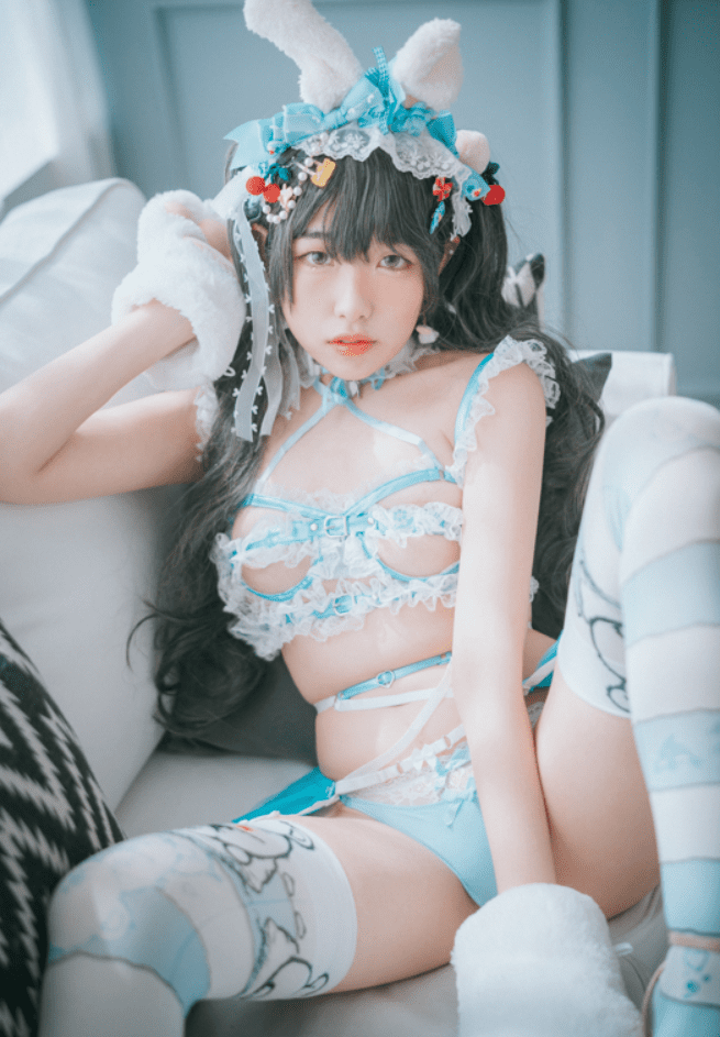 Sonson – 韩国性感萌妹子写真套图合集【持续更新中】预览图 4 Sonson – 韩国性感萌妹子写真套图合集【持续更新中】预览图 4