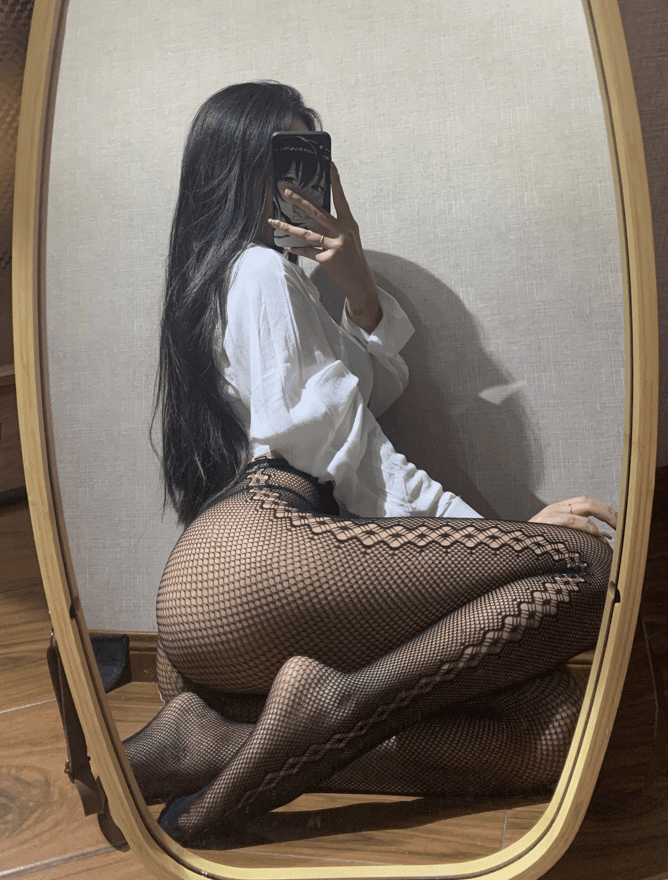 【微密圈】陈佩奇yyyy图集 【 410P11V-1.1G】预览图 2 【微密圈】陈佩奇yyyy图集 【 410P11V-1.1G】预览图 2