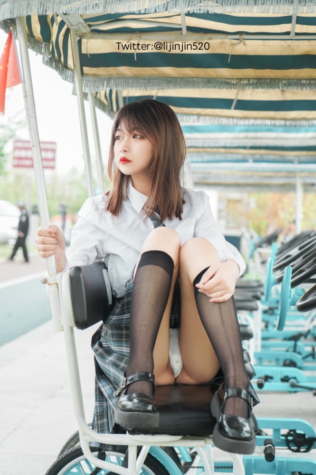 梨瑾瑾 – 户外JK2[47P-616MB]