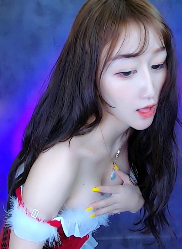 [主播]斗鱼主播私人订制第三视角热舞