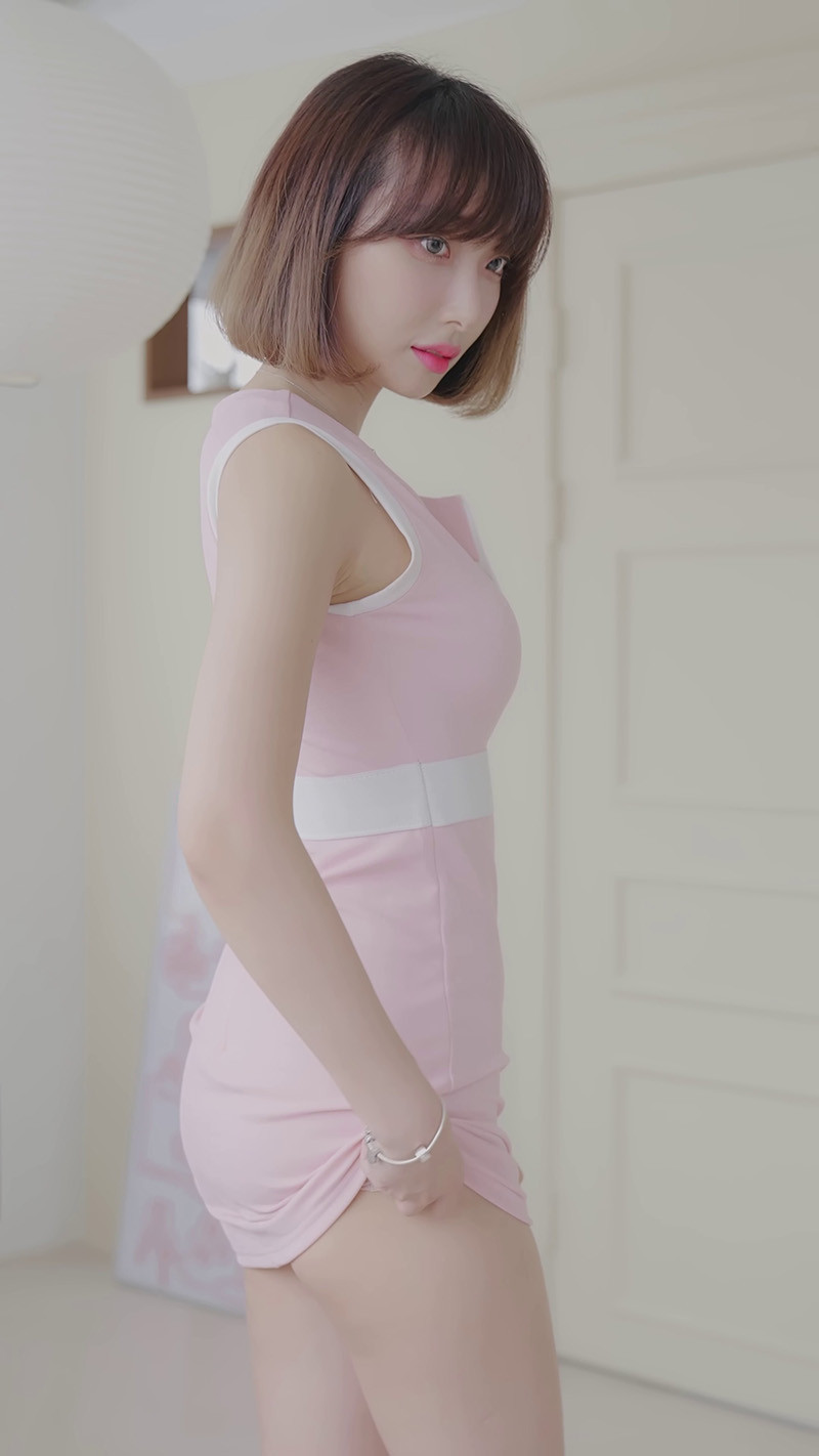 [写真]lookbook模特那贤Dayeon竖版拍摄粉色内衣套装预览图 3