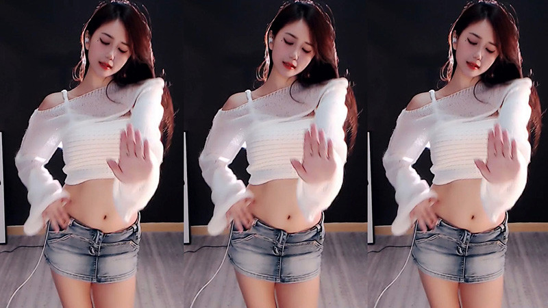 [主播]虎牙主播Miu苏晓2303精选痛苦表情舞合集[30V/5.57G]