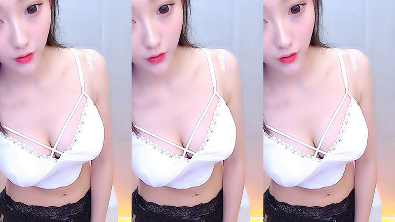 [主播]斗鱼直播小芒果飞机群舞蹈合集[9V/1.31G]