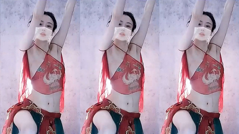 [主播]网易CC主播白妖妖定制敦煌露背舞2则