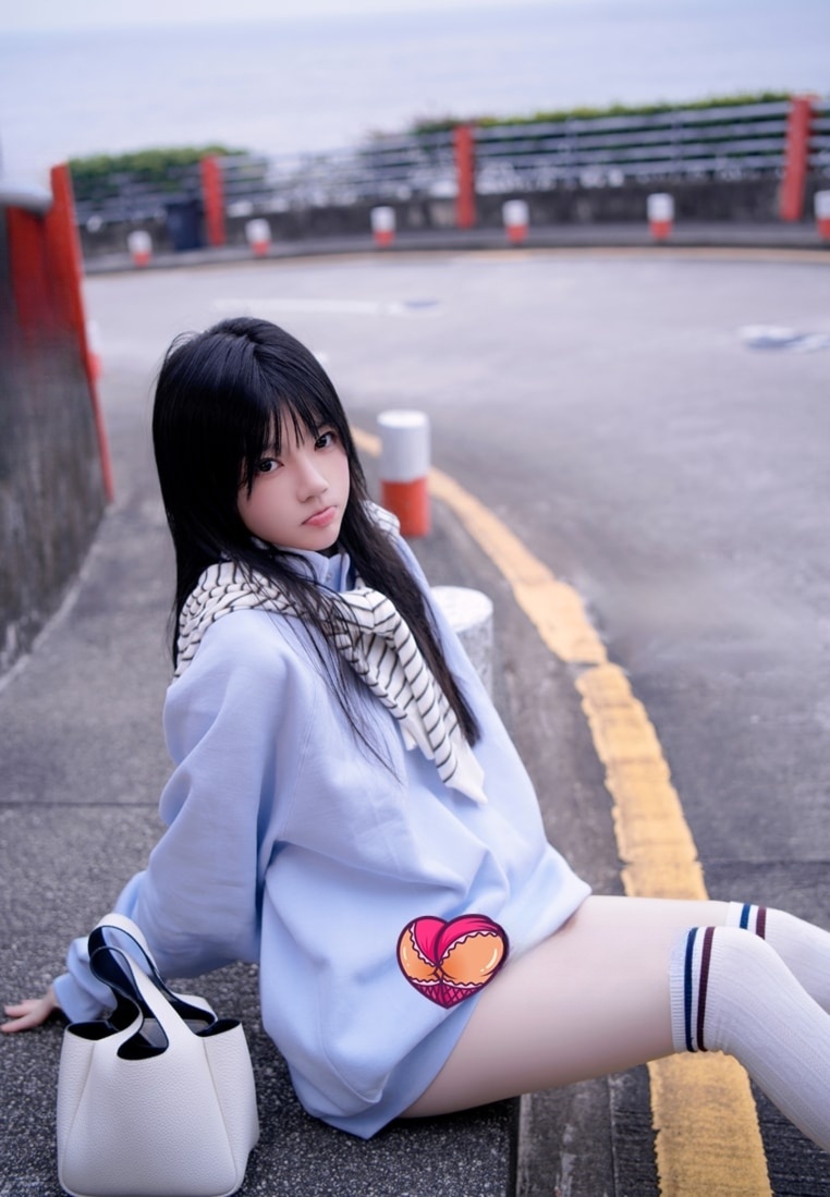 桜桃喵 – NO.217 蓝预览图 2 桜桃喵 – NO.217 蓝预览图 2