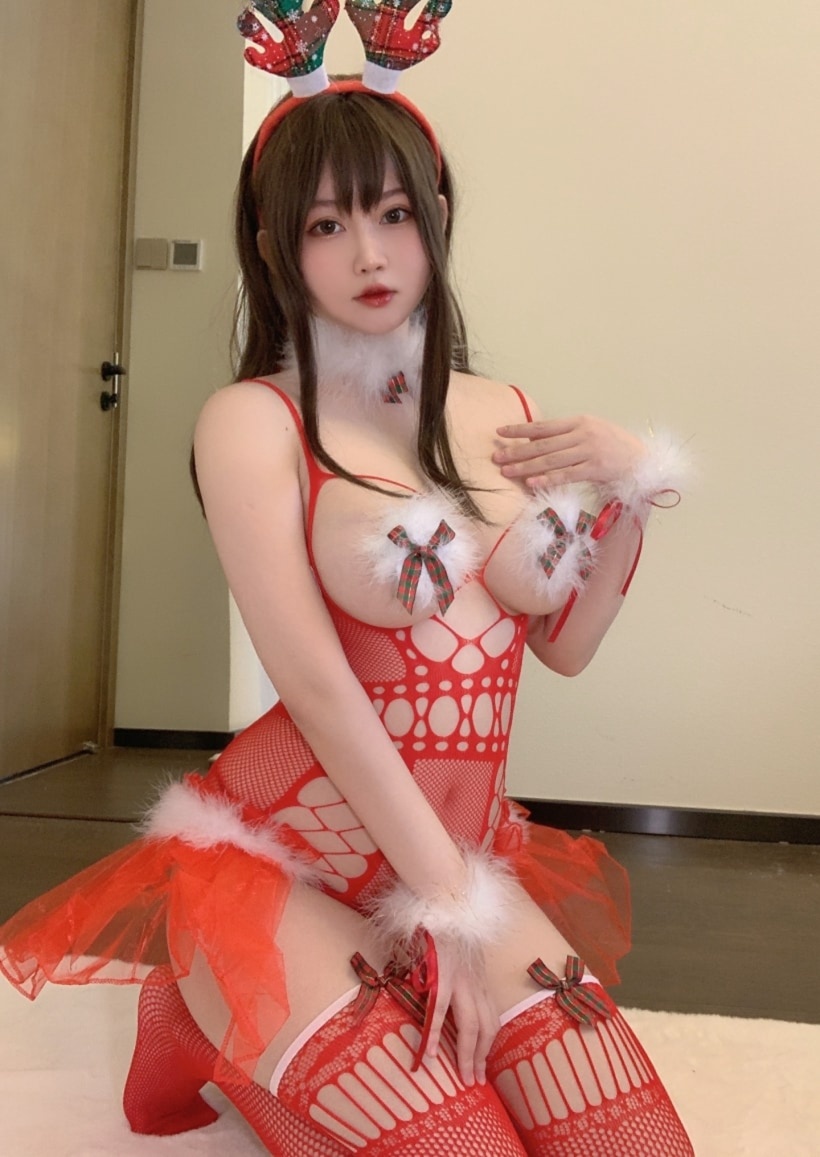 是依酱吖 – 丰满诱人写真作品套图合集【持续更新中】预览图 4 是依酱吖 – 丰满诱人写真作品套图合集【持续更新中】预览图 4